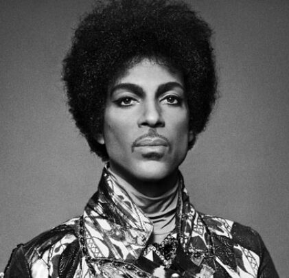 Netflix prepara serie de Prince