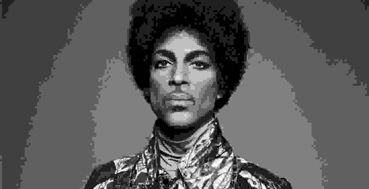 Prince tiene nueva canción, “HARDROCKLOVER”