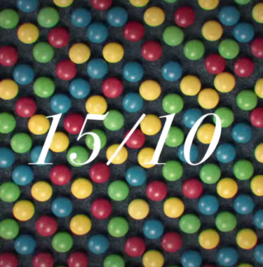 En puerta nuevo material de Los Punsetes