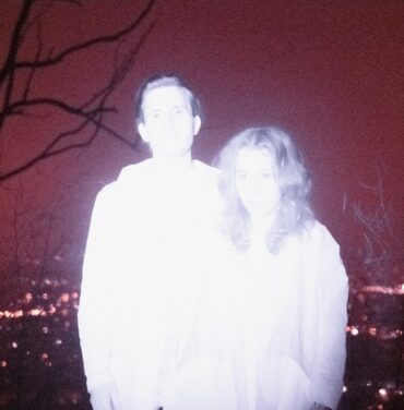 Purity Ring estrena el sencillo “soshy”