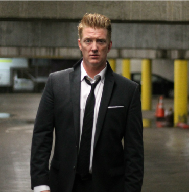 ¡Nuevo video de Queens of the Stone Age!