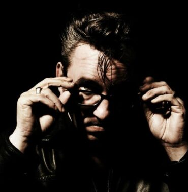 Richard Hawley presenta 