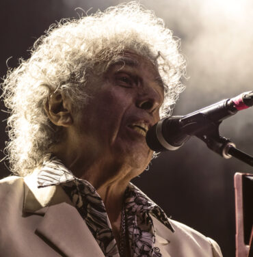 Noches Hipnosis: Rafa Acosta y Sus Amaneceres en el Foro Indie Rocks!