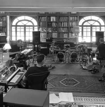 ¡Checa las fotos que confirman el próximo lanzamiento de Rammstein!