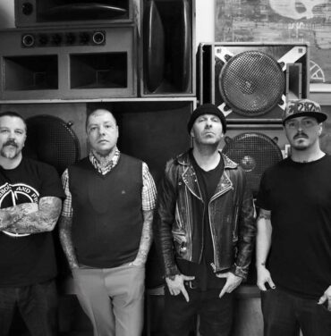 Rancid anuncia álbum: 'Trouble Maker'
