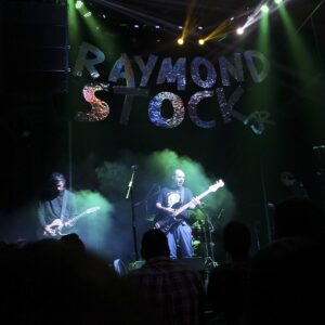 Raymondstock Jr. en el Foro Indie Rocks!