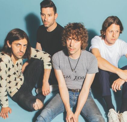 “Burn, Camden, Burn”, la nueva canción de Razorlight