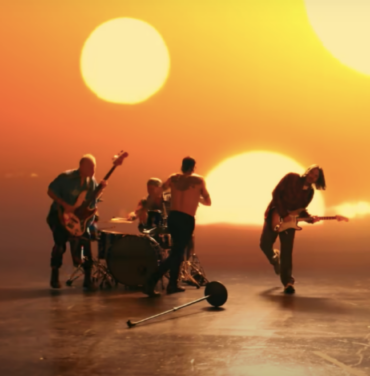 Red Hot Chili Peppers comparte “Black Summer” y anuncia nuevo álbum