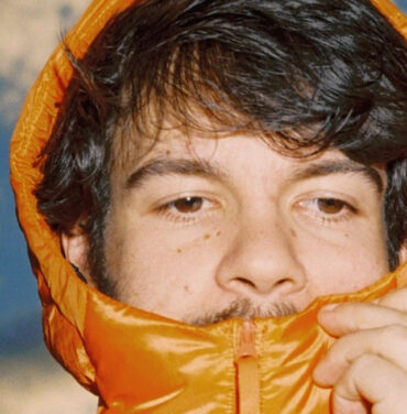 Rex Orange County comparte “KEEP IT UP” y anuncia nuevo LP