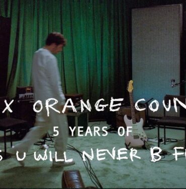 Rex Orange County comparte show en honor a su álbum debut