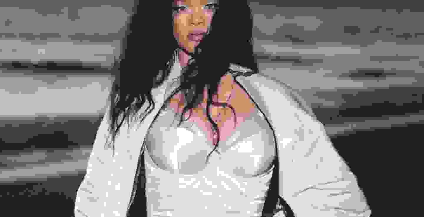 Rihanna, la primera mujer en romper récord en Spotify