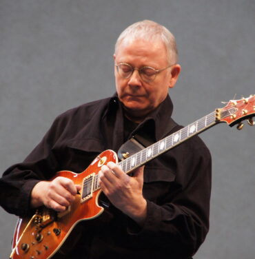 Robert Fripp presenta la serie 'Music for Quiet Moments'