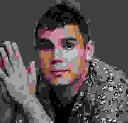 Rostam le hace un cover a Bob Dylan