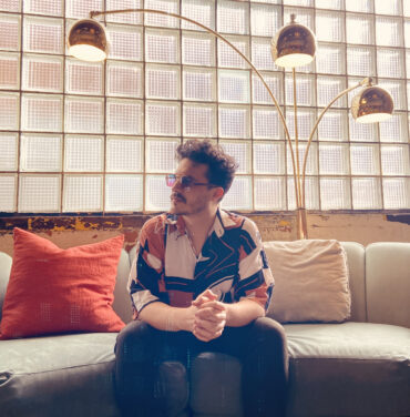 Escucha “Sinfonía”, lo nuevo de Rulo