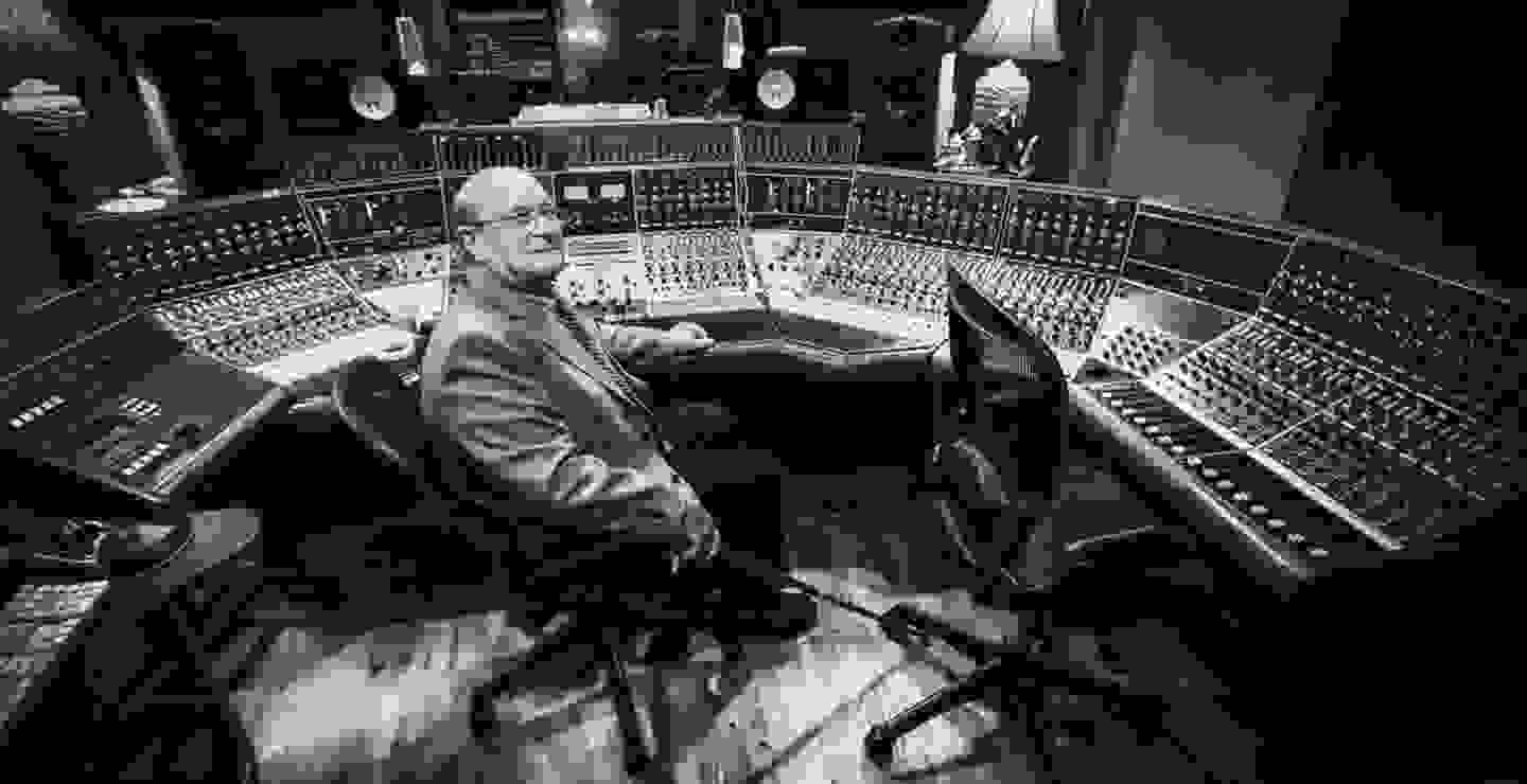 Rupert Neve, pionero en la ingeniería de audio, muere a los 94 años