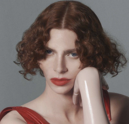 Homotopia y 24 Kitchen Street harán mural en honor a SOPHIE