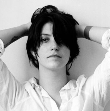 Sharon Van Etten: Belleza en blanco y negro