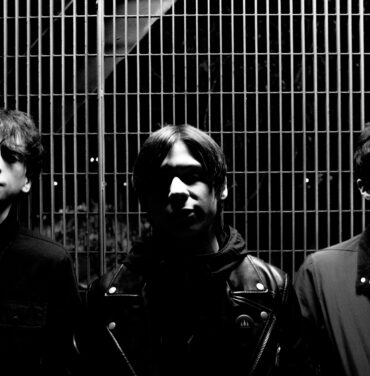 Sadfields estrena “Suficiente”