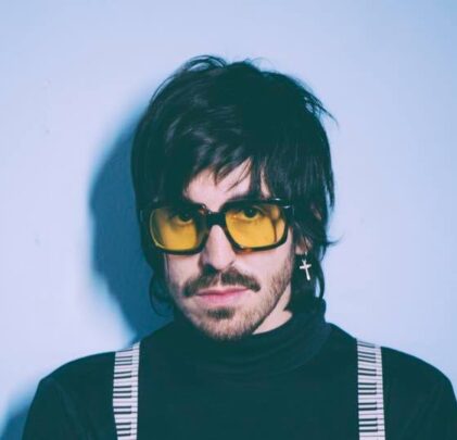 Escucha 'Madre Mía', el nuevo disco de Salvador y el Unicornio