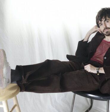 Salvador Y El Unicornio está de estreno con el sencillo “Jazmín”