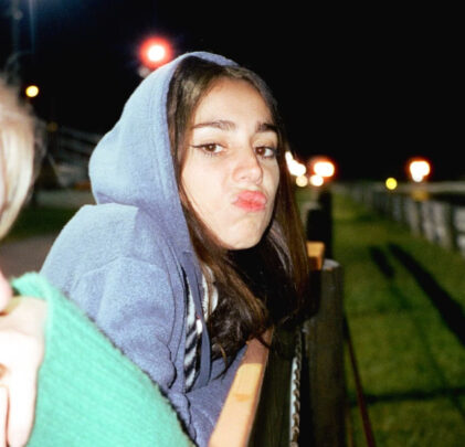 Samia presenta dos nuevos sencillos