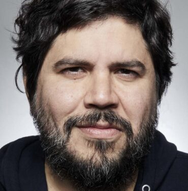 Santiago Motorizado estrena “Polvo de Estrellas”