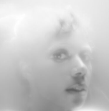 Escucha “Nothing”, el nuevo sencillo de Santigold