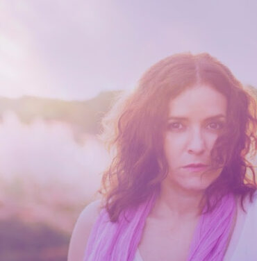 Escucha el nuevo disco de Sara Valenzuela