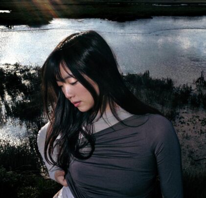 Sarah Kinsley anuncia el disco, 'Escaper'