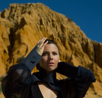 Sarah Neufeld anuncia nuevo disco