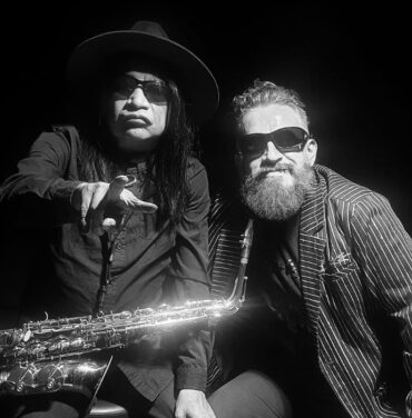 Escucha “Otros Nosotros”, lo nuevo de Sax (Maldita Vecindad)