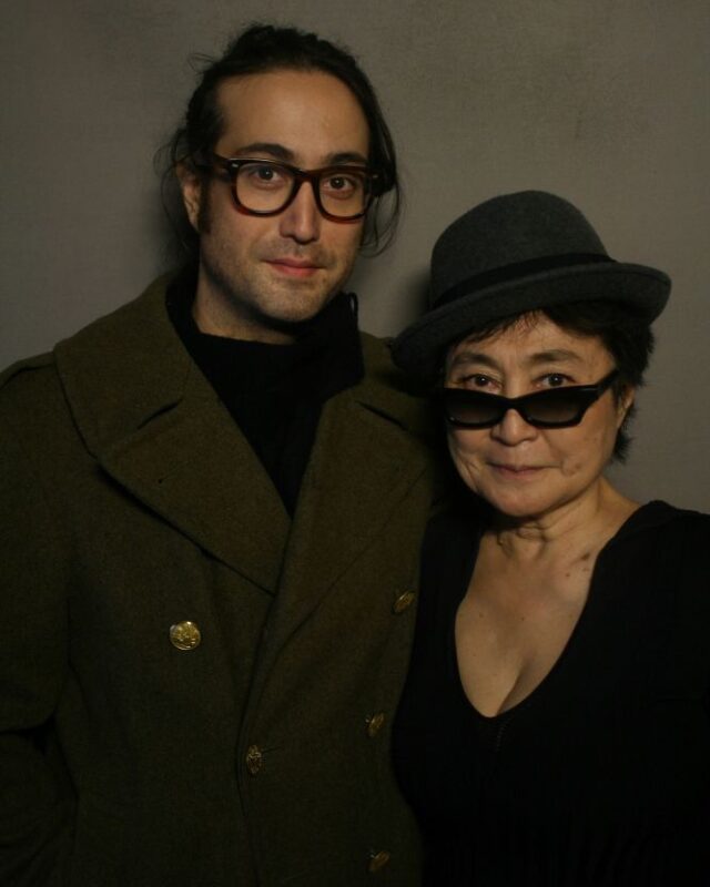 hijo de john lennon y yoko ono