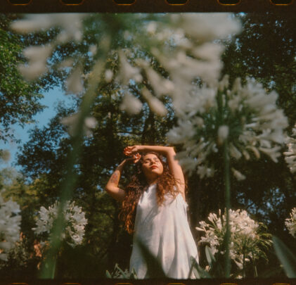 Silvana Estrada estrena su EP ‘Abrazo’