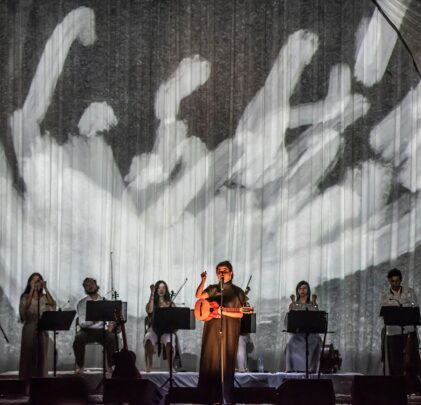 Silvana Estrada en el Teatro Metropólitan