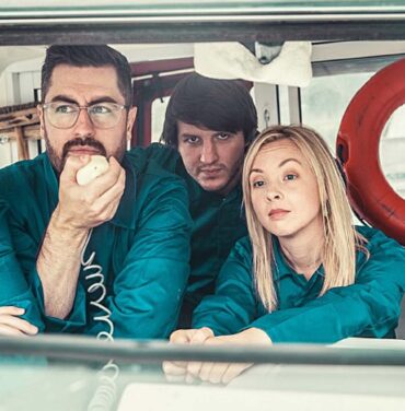 Silverbacks estrena “Archive Material” y anuncia álbum