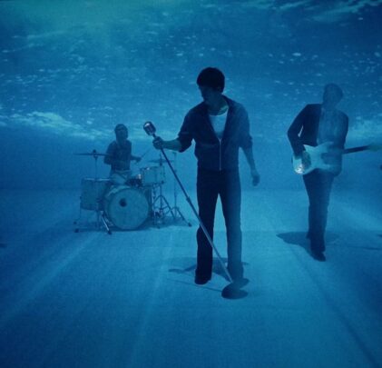 Silvestre y La Naranja se sumerge en “Océano”