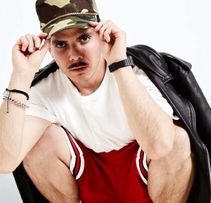 Escucha “Cristina”, el nuevo sencillo de Simpson Ahuevo