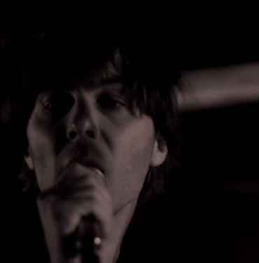 Phoenix estrena video para 