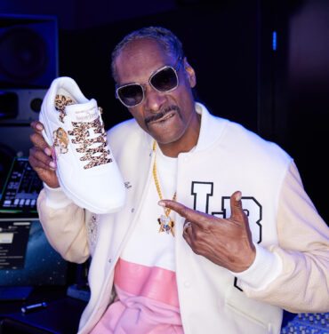 Muévete con estilo con SKECHERS X SNOOP DOGG