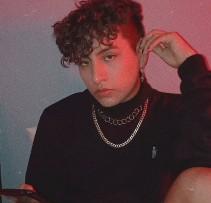 Déjate llevar por el synth pop de Skillbea