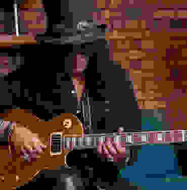 Slash se une Gibson y lanzan guitarra eléctrica