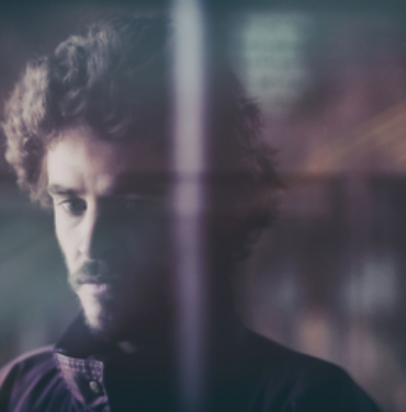 Slime y su sensual electrónica