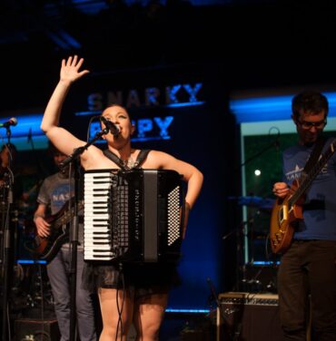 Snarky Puppy en el Lunario