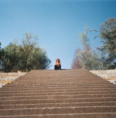 Sonic Emerson presenta su single “Hora que te cuenten”