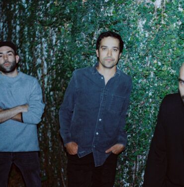 Soona estrena “No lo Hacemos Fácil”