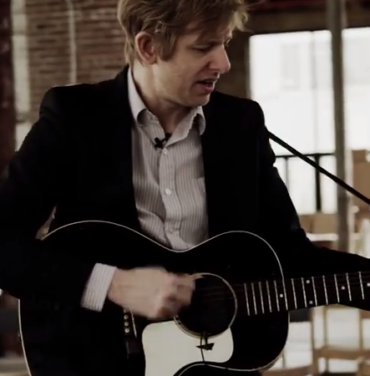 Spoon presenta otra sesión