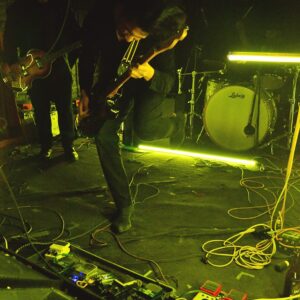 A Place To Bury Strangers en Caradura