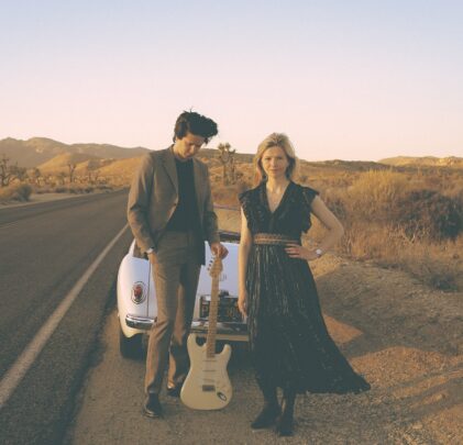 Still Corners comparte videoclip para su sencillo “Crying”
