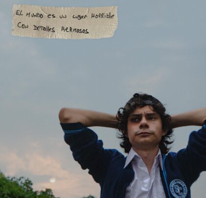 Suerte Campeón — El Mundo Es un Lugar Horrible Con Detalles Hermosos