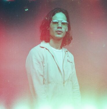 Timothy Lanham de The Vaccines estrena “Holiday”